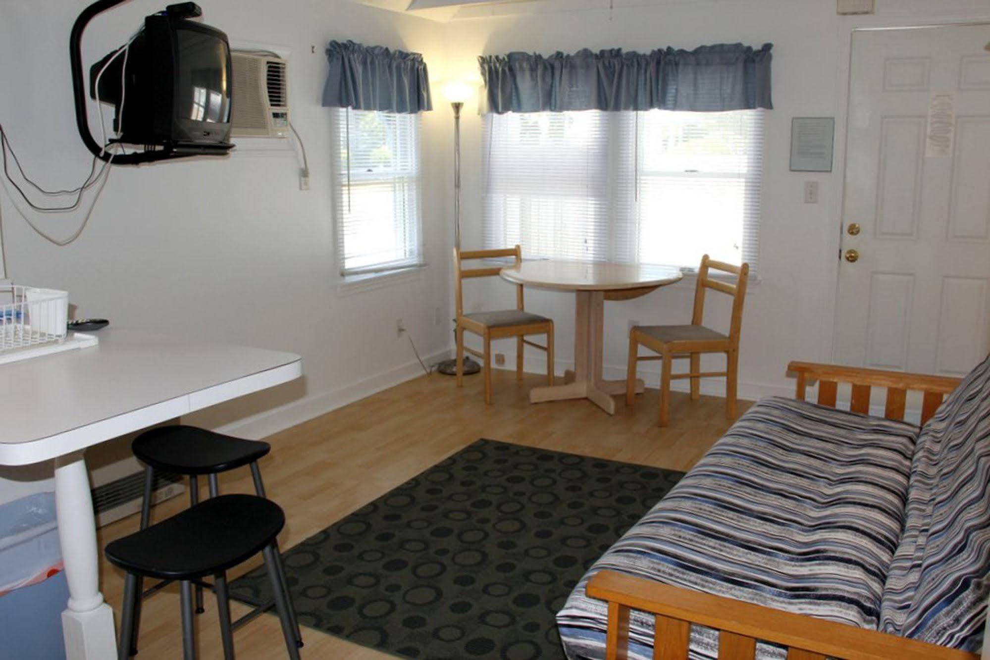 Cape Cod Wishing Well Motel Harwich Port Kültér fotó